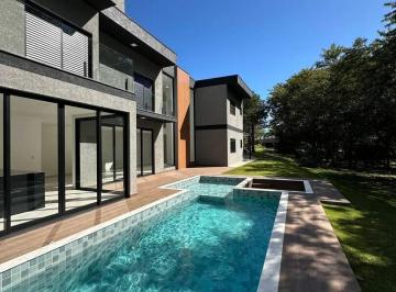 Casa · 609m² · 4 Quartos · 6 Vagas · Casa de Alto Padrão à Venda no Condomínio Figueira Garden – Atibaia/SP