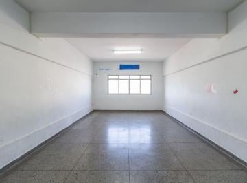 Comercial · 650m² · 6 Vagas · Sobreloja na Estrada de Mogi das Cruzes, 1564 - 1° andar • 650 m²