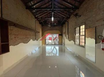 Comercial · 196m² · 2 Vagas · Imóvel Comercial para venda em Centro de 196.01m² com 2 Garagens