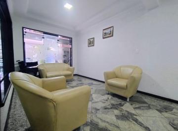 Apartamento · 40m² · 1 Quarto · 1 Vaga · Apartamento de 1 dormitório com piscina e salão de festas em ótima localização!