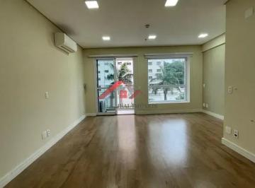 Comercial · 31m² · 1 Vaga · Sala Comercial para alugar em Jardim de 30.81m² com 1 Garagem