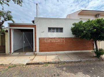 Casa · 170m² · 3 Quartos · 2 Vagas · Casa com 3 Dorms, Escritorio e Suite – Prox. a Santa Casa