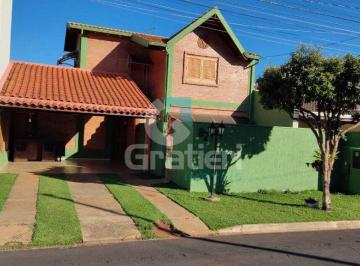 Casa · 192m² · 3 Quartos · 4 Vagas · Sobrado a venda ou locacao no Condominio Flamboyants