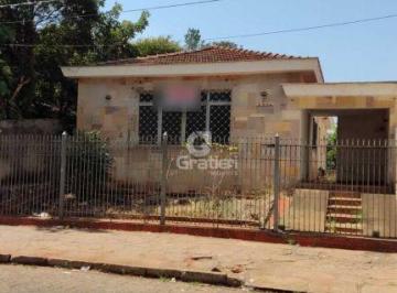 Casa · 205m² · 3 Quartos · CASA NA RUA PADRE DUARTE EM FRENTE AO EEBA (NECESSITA REFORMA)