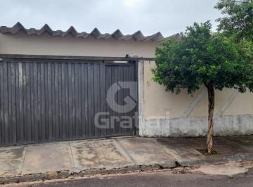 Casa · 149m² · 3 Quartos · 3 Vagas · CASA COM QUINTAL GRANDE NO PARQUE SAO PAULO