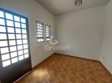 Casa · 67m² · 2 Quartos · Casa Jd. Dumont - 2 Dormitorios