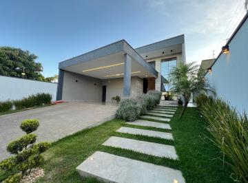 Casa de 3 quartos, Vicente Pires · Rua10|Vicente Pires|350m²|3suítes|Lavanderia|Escritório|Usina fotovoltaica|Piscina|CondomínioFechado