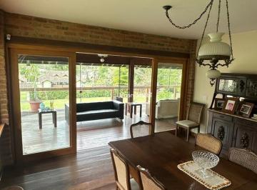 Casa · 252m² · 6 Quartos · 2 Vagas · Excelente Casa Ampla com 4 Quartos + Home Office e Lazer – Pronta para Morar!