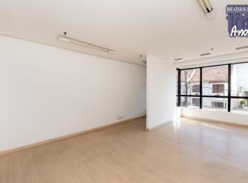 Comercial · 60m² · 1 Vaga · Ampla sala comercial para locação