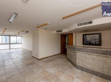 Comercial · 600m² · 10 Quartos · O Ponto de Encontro do Seu Sucesso no Coração de Porto Alegre