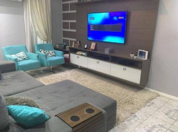 Casa · 189m² · 3 Quartos · 2 Vagas · Casa à venda com 189m² e 3 dormitórios - Vila Guilherme/ Jundiaí