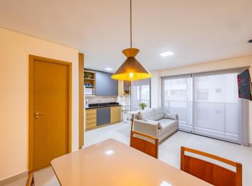 Apartamento · 46m² · 1 Quarto · 1 Vaga · Apartamento mobiliado para locação no Gyro Rooftop com 46 m² e 1 suíte