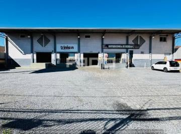 Barracão/Galpão Comercial 533 m² com Mezanino para alugar, Doca e Pé-Direito 6m — Guaíra, Curitiba/PR · Barracão/Galpão Comercial 533 m² com Mezanino para alugar, Doca e Pé-Direito 6m — Guaíra, Curitiba/P