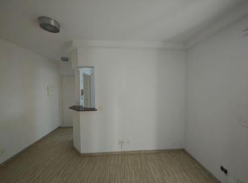 Apartamento de 2 quartos, São Paulo · Apartamento de 2 dorms, 1 suite, mais um banheiro social, 1 vaga, varanda, em Pompéia.