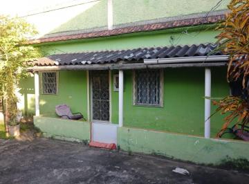 Casa de 3 quartos, Nova Iguaçu · Duas casas com 398 m² de terreno à venda em Comendador Soares.