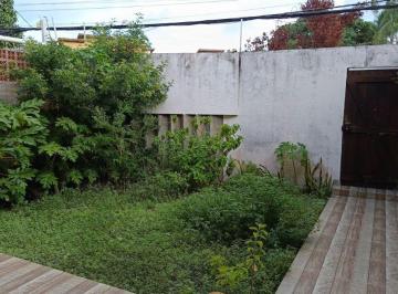 Casa de 2 quartos, Salvador · Oportunidade Vilagem Duplex 189m2 no Farol de Itapuã