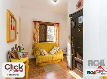 Casa · 124m² · 3 Quartos · 2 Vagas · Casa 3 dormitórios, 123,8 m² de área privativa e 2 vaga(s) de garagem. Localizad