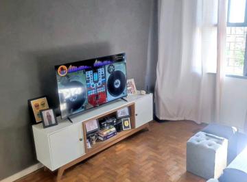 Apartamento · 62m² · 2 Quartos · Apartamento a venda com 62 m2 e 2 dormitórios.