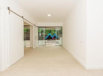 Foto 01 · Lindo apartamento com 2 suítes, 90 m², todo reformado, com 2 vagas de garagem, à venda no Humaitá.