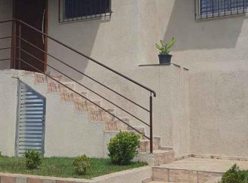 Casa Venda de 2 quartos · Casa em Villagio Ibiúna