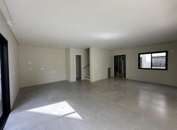 Casa de 3 quartos, Curitiba · Sobrado de 160 m² com 3 quartos, suíte, 2 vagas, à venda em Xaxim