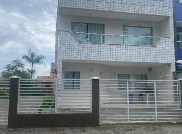 Casa · 170m² · 3 Quartos · Sobrado á venda com 170 m²na Rua Copenhaguem em São Francisco do Sul - Ubatuba - SC