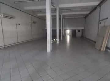 Comercial · 1629m² · 4 Vagas · Prédio Comercial/Industrial para Alugar no Centro de Santo André - 1.629 m²