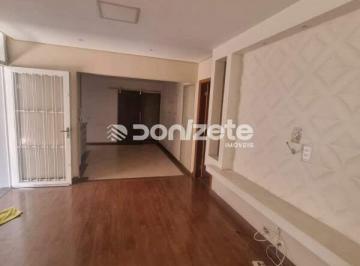Casa · 233m² · 5 Quartos · 2 Vagas · Casa para Aluguel em Santo André (Vila Apiaí) | 5 Quartos (2 Suítes) | 2 Vagas