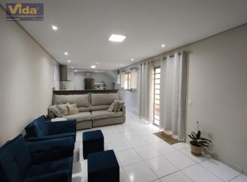 Casa · 204m² · 3 Quartos · 2 Vagas · Sobrado à venda em Jardim Elvira, Osasco, 204m², 3 dorms