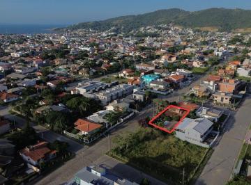 Terreno · 640m² · Terreno super bem localizado (centro de Garopaba)