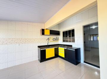 Casa · 110m² · 3 Quartos · 2 Vagas · casa com 3 quartos sendo 1 suíte e piscina