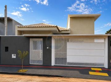 Casa · 81m² · 3 Quartos · 2 Vagas · Casa à venda no bairro Flor de Maio - Dourados/MS