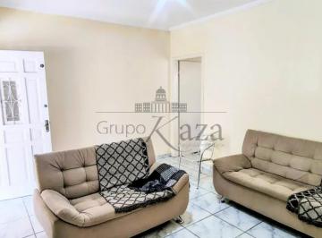 Casa · 250m² · 2 Quartos · 1 Vaga · Casa Térrea - Centro - 2 Dormitórios com Edícula