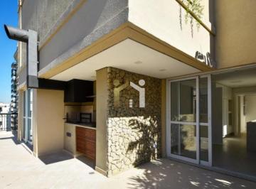 Apartamento · 242m² · 3 Quartos · 4 Vagas · cobertura no Jardins com 242 m², 3 suítes e 4 vagas de garagem.
