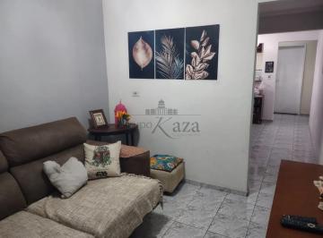 Casa · 175m² · 2 Quartos · 2 Vagas · Oportunidade - Casa em Condomínio - Jardim Paraíso - Bosque das Aroeiras - 2 Dormitórios - 65m².