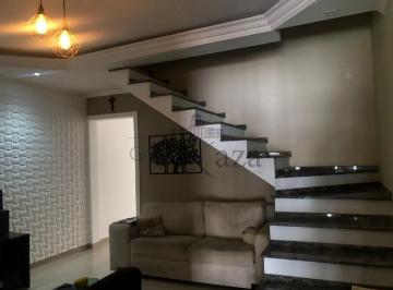Casa · 150m² · 3 Quartos · 2 Vagas · Oportunidade - Casa Sobrado - Bosque dos Ipês - 3 Dormitórios - 150m².
