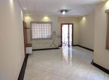 Casa · 125m² · 3 Quartos · 2 Vagas · Casa Sobrado - Jardim República - 3 Dormitórios - 125m².