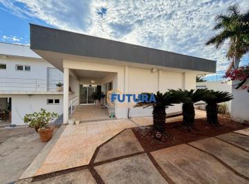 fb5123cfcf18163cfe39c5fea2f2bea43451f548 · Casa com 5 Suites, Cond. Interlagos, Lago Sul