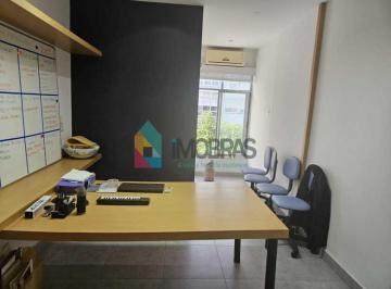 Apartamento · 76m² · 2 Quartos · IMPERDÍVEL NO POSTO 6 !!! APARTAMENTO REFORMADO COM 02 QUARTOS 1 SUITE,DEPENDÊNC