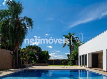 674ea78a-3b1f-45d0-8b30-532832f4f5e1.webp · Casa à Venda, Lago Sul, Brasília