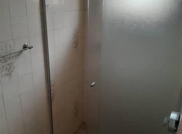 Casa · 79m² · 2 Quartos · 2 Vagas · Excelente casa no Jardim Melvi com 02 dormitórios, 02 vagas de garagem e edícula.