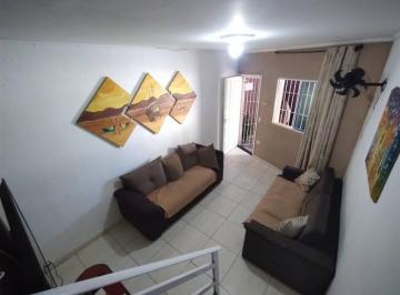 Casa · 63m² · 2 Quartos · 1 Vaga · Excelente sobrado de condomínio com entrada independente de 02 quartos, 01 banheiro social, 01 lavab