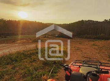 Rural · 19m² · 5 Quartos · 2 Vagas · Fazenda à venda em Taquari, Caldas