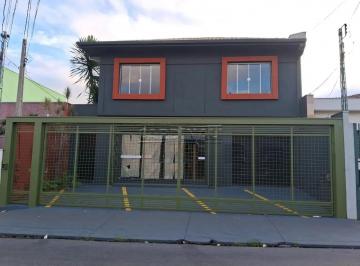 Comercial · 198m² · 2 Vagas · Imóvel Comercial para venda em Centro de 198.00m² com 2 Garagens