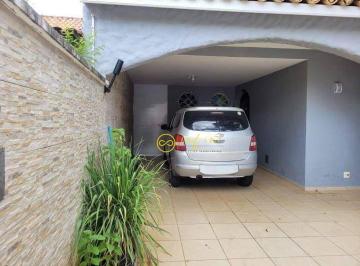 488e9b99e3ee4842f033f445cb73f4cc89cc17f3 · Casa com 3 Quartos, 420 m² - venda por R$ 900.000 ou aluguel por R$ 5.624/mês - Vila Trujillo - Soro