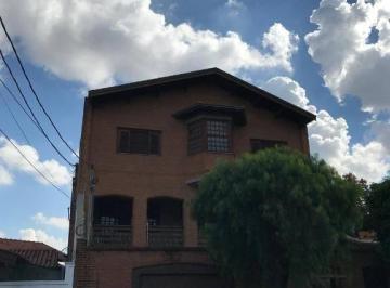 e3ca8947973b68629630d5beb4055952e3163dbc · Residência assobradada no Jardim Estoril, repleta em armários, contendo 05 dormitórios sendo 02 suít