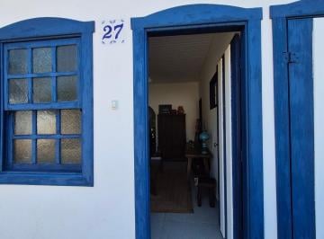 Casa de 3 quartos, Pirenópolis · Casa colonial em Pirenópolis, 3 suítes, reformada, mobiliada, 400mts do centro h