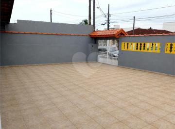 Casa · 90m² · 2 Quartos · 8 Vagas · Casa com 2 quartos à venda em Maracanã - SP