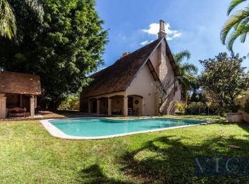 Casa · 750m² · 5 Quartos · 3 Vagas · Casa com 5 dormitórios, 750 m² para aluguel por R$ 24.800/mês - Alphaville