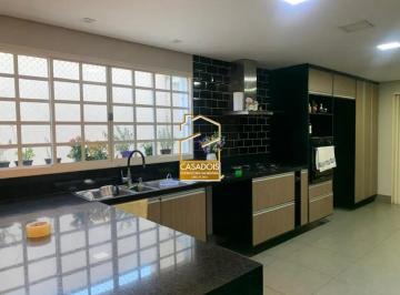 Casa · 240m² · 3 Quartos · 3 Vagas · Casa Reformada à Venda na Saúde / São Judas Conforto, Espaço e Localização Privi